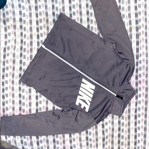 NIKE Zip Up
